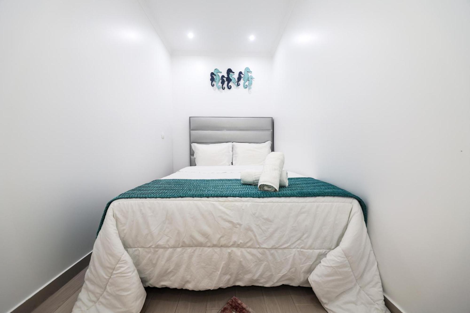 Dina Beach House ナザレ エクステリア 写真